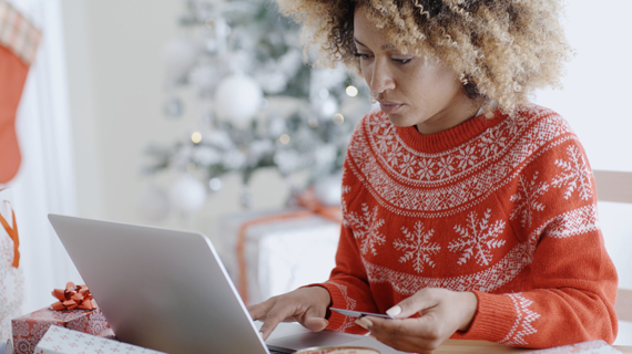 HolidayBudget-570x320-CrossSells (2)